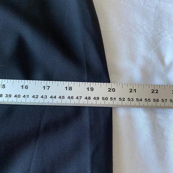 Talbots Women's Black Wool 1/4 Zip Up Midi Skirt Size 12 - Picture 8 of 12